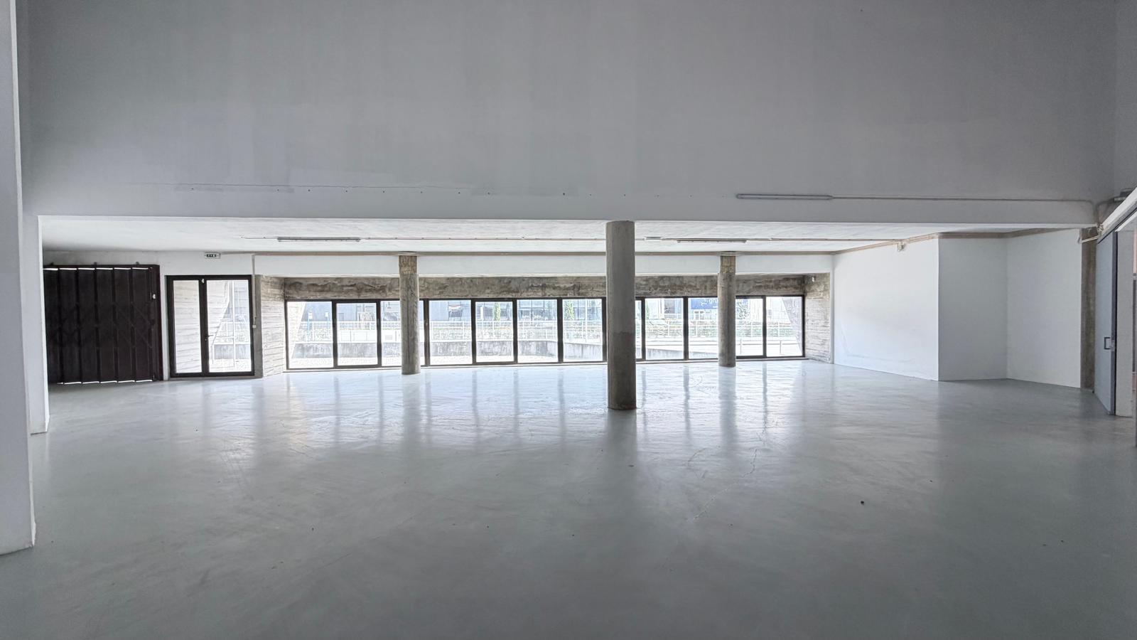 Pavilhão Industrial