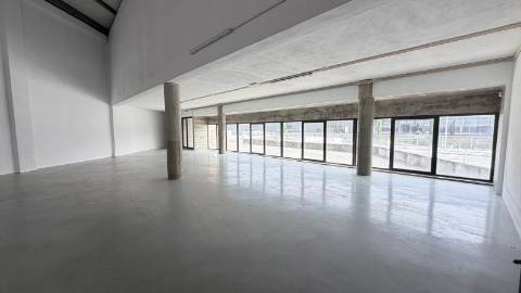 Pavilhão Industrial