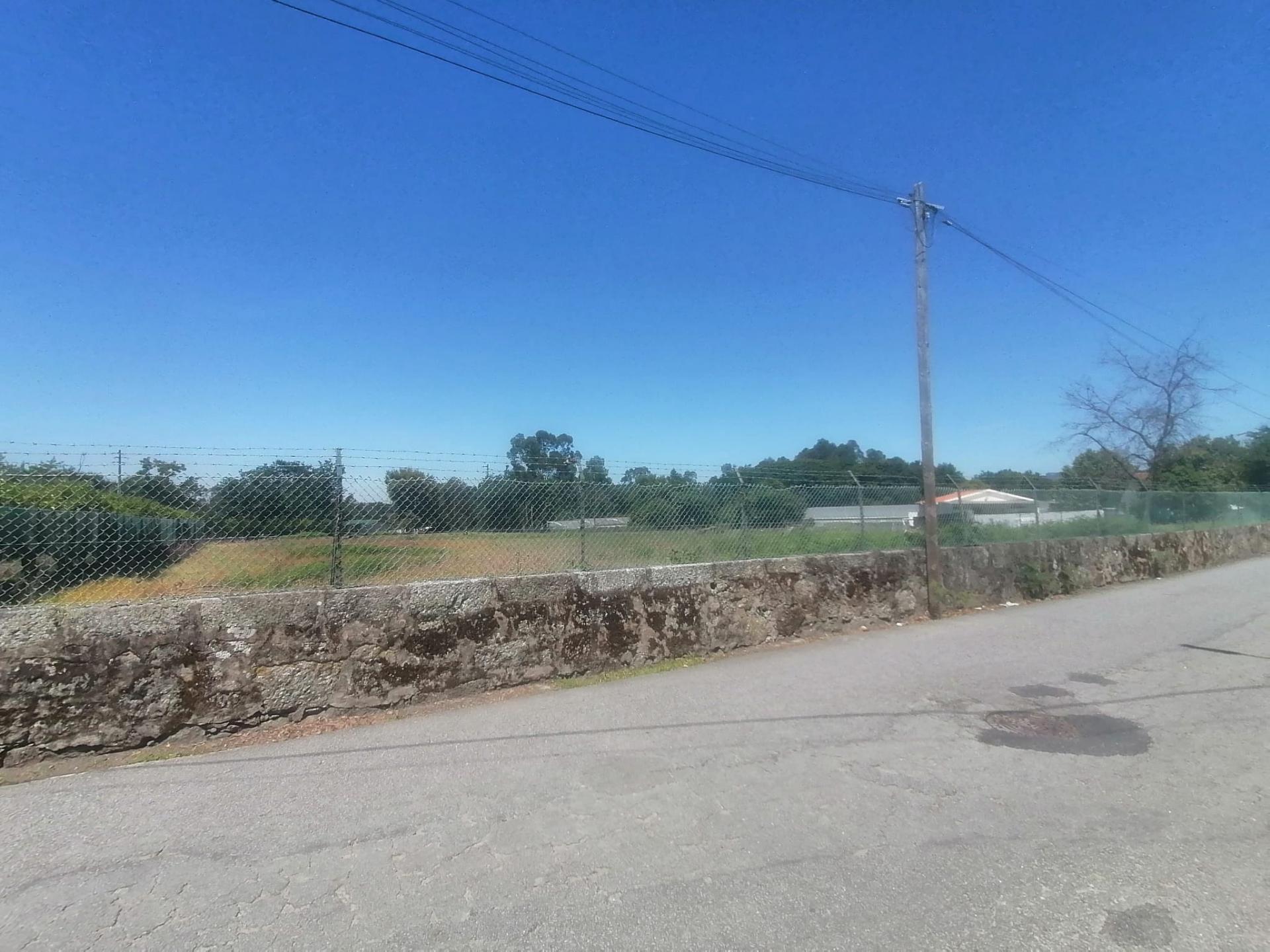 Terreno urbano para construção c/ 7.108 m2