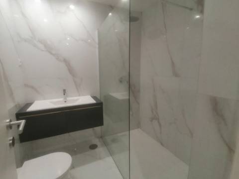 APARTAMENTO T3 NOVO - ALUGAR