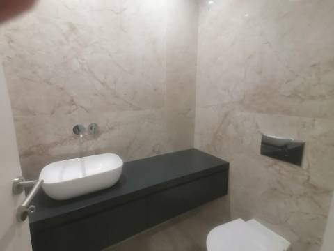 APARTAMENTO T3 NOVO - ALUGAR