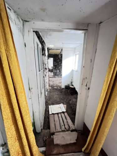 VENDE-SE MORADIA NA ILHA DA GRACIOSA