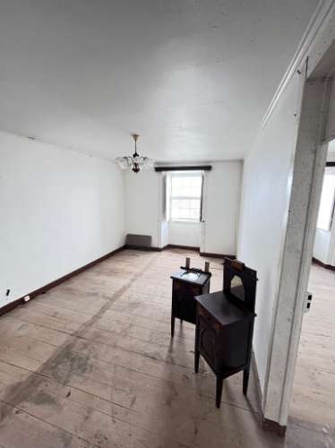 VENDE-SE MORADIA NA ILHA DA GRACIOSA