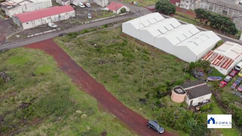 VENDEM-SE LOTES DE TERRENO PARA CONSTRUÇÂO, ZONA INDUSTRIAL SÃO ROQUE DO PICO