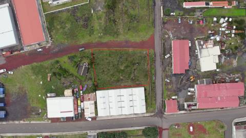 VENDEM-SE LOTES DE TERRENO PARA CONSTRUÇÂO, ZONA INDUSTRIAL SÃO ROQUE DO PICO