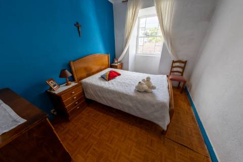 VENDE-SE QUINTA EM SÃO ROQUE DO PICO