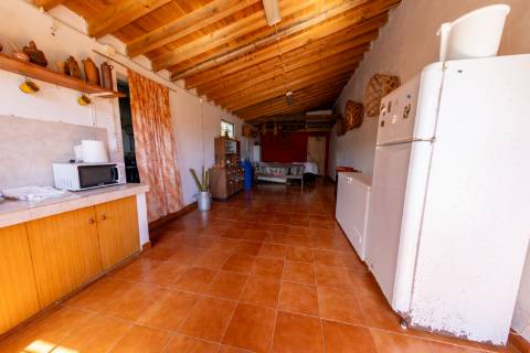 VENDE-SE QUINTA EM SÃO ROQUE DO PICO