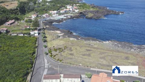 VENDE- SE MORADIA EM SÃO ROQUE DO PICO