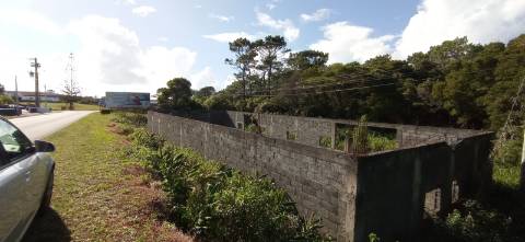 VENDE-SE TERRENO URBANO NA MADALENA DO PICO