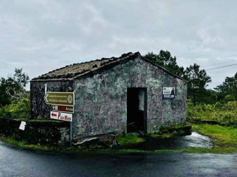 VENDE-SE TIPICA LOJA PICAROTA, SANTA LUZIA, SÃO ROQUE DO PICO