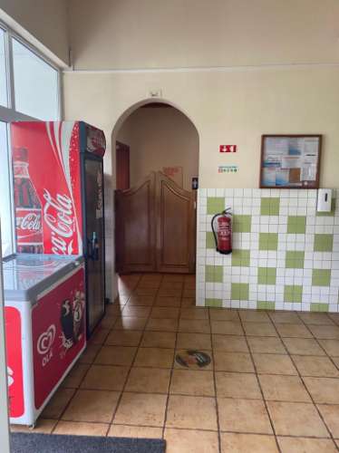 VENDE-SE PASTELARIA/PADARIA EM SÃO ROQUE DO PICO