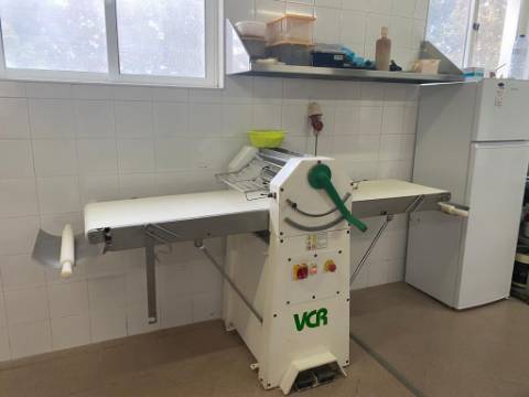 VENDE-SE PASTELARIA/PADARIA EM SÃO ROQUE DO PICO