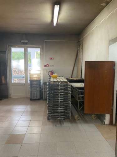 VENDE-SE PASTELARIA/PADARIA EM SÃO ROQUE DO PICO