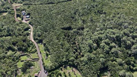 VENDE-SE TERRENO EM SANTA LUZIA, SÃO ROQUE DO PICO