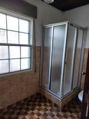 VENDE-SE MORADIA EM CASTELO BRANCO, ILHA DO FAIAL