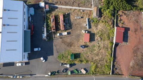 VENDE-SE TERRENO NA ZONA INSDUSTRIAL DA MADALENA DO PICO