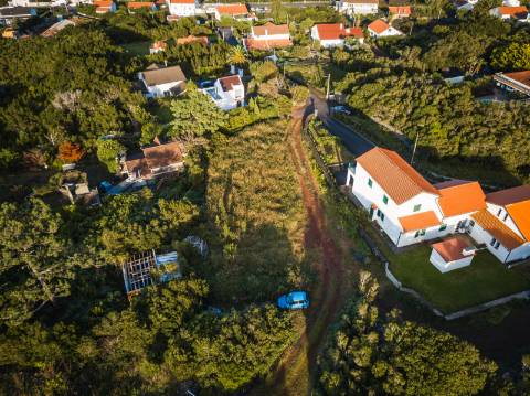 VENDE-SE TERRENO EM SÃO ROQUE DO PICO