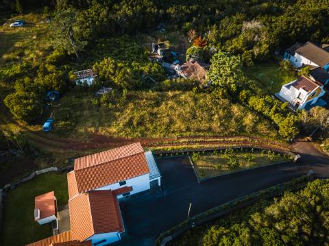VENDE-SE TERRENO EM SÃO ROQUE DO PICO