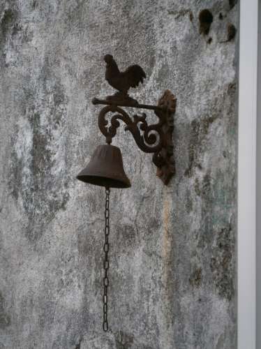 VENDE-SE MORADIA NA RIBEIRA SECA, CALHETA DE SÃO JORGE