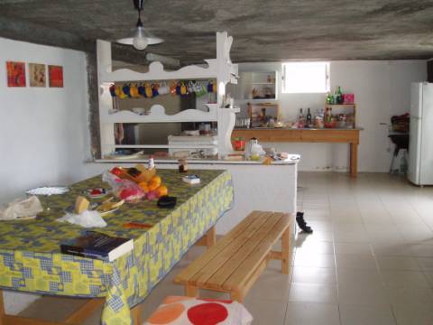 VENDE-SE MORADIA NA RIBEIRA SECA, CALHETA DE SÃO JORGE