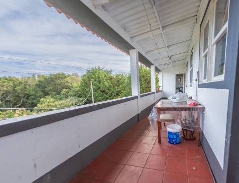 VENDE-SE MORADIA DE 2 PISOS EM SÃO ROQUE MORADIA