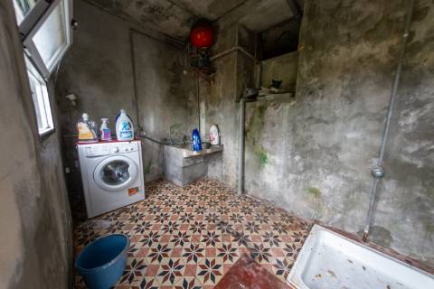 VENDE-SE MORADIA DE 2 PISOS EM SÃO ROQUE MORADIA