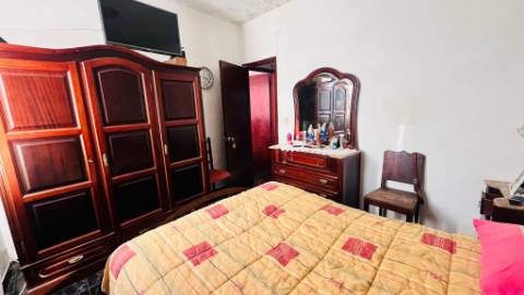 VENDE-SE MORADIA NA CRIAÇÃO VELHA, MADALENA DO PICO