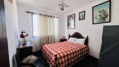 VENDE-SE MORADIA NA CRIAÇÃO VELHA, MADALENA DO PICO