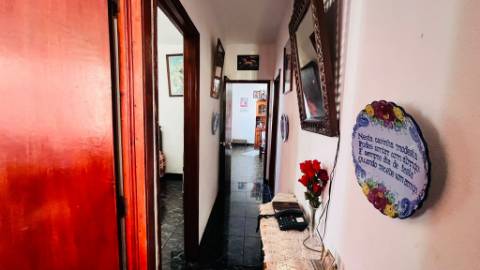 VENDE-SE MORADIA NA CRIAÇÃO VELHA, MADALENA DO PICO