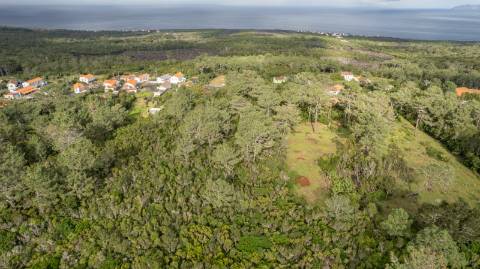 VENDE-SE RUÍNAS EM SANTA LUZIA, SÃO ROQUE DO PICO