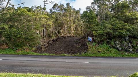 VENDE-SE TERRENO NA CANDELÁRIA, MADALENA DO PICO