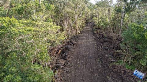 VENDE-SE TERRENO NA CANDELÁRIA, MADALENA DO PICO
