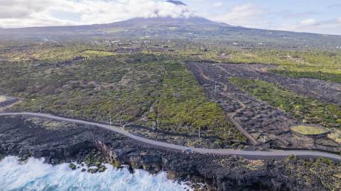 VENDE-SE TERRENO NO CABRITO, SANTA LUZIA, SÃO ROQUE DO PICO