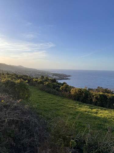 VENDE-SE TERRENO EM SÃO MIGUEL ARCANJO, SÃO ROQUE DO PICO