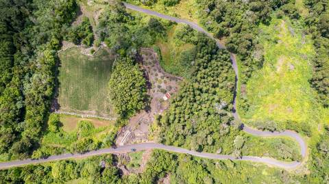 VENDE-SE TERRENO EM SÃO JOÃO, LAJES DO PICO