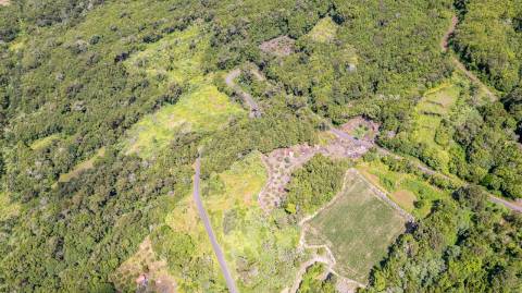 VENDE-SE TERRENO EM SÃO JOÃO, LAJES DO PICO