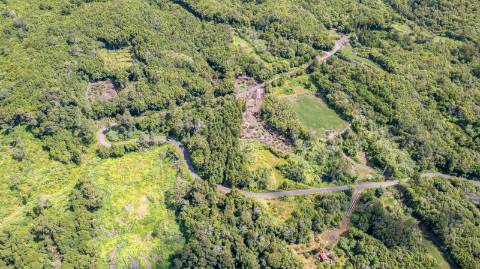 VENDE-SE TERRENO EM SÃO JOÃO, LAJES DO PICO