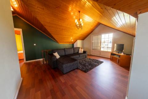 VENDE-SE MORADIA T4 NA CRIAÇÃO VELHA, MADALENA DO PICO