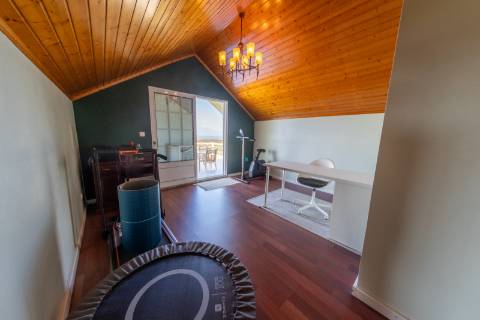 VENDE-SE MORADIA T4 NA CRIAÇÃO VELHA, MADALENA DO PICO