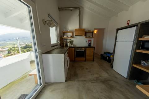 VENDE-SE MORADIA NA PRAINHA, SÃO ROQUE DO PICO