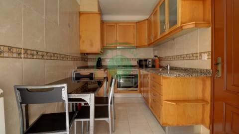 - Vende-se apartamento T0 com 42m2 na Figueira da...