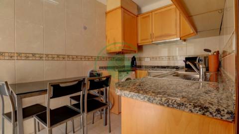 - Vende-se apartamento T0 com 42m2 na Figueira da...