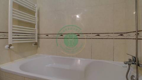 - Vende-se apartamento T0 com 42m2 na Figueira da...