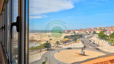 - Vende-se T1 completamente remodelado, situado...