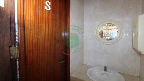 - Vende-se restaurante na Figueira da Foz,...