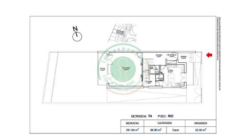 - Vende-se moradia T4 na Figueira da Foz,...
