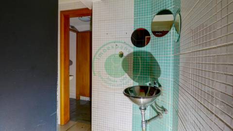 - Vende-se restaurante no centro da Figueira da...