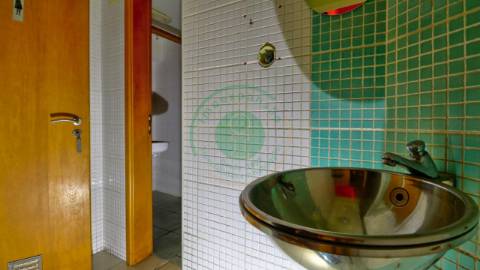 - Vende-se restaurante no centro da Figueira da...