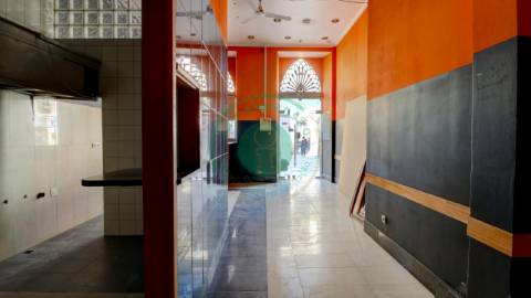 - Vende-se restaurante no centro da Figueira da...