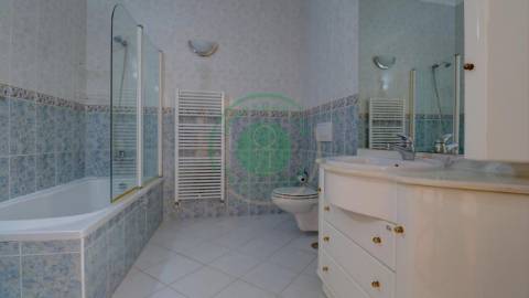 - Descubra esta propriedade única na Figueira da...